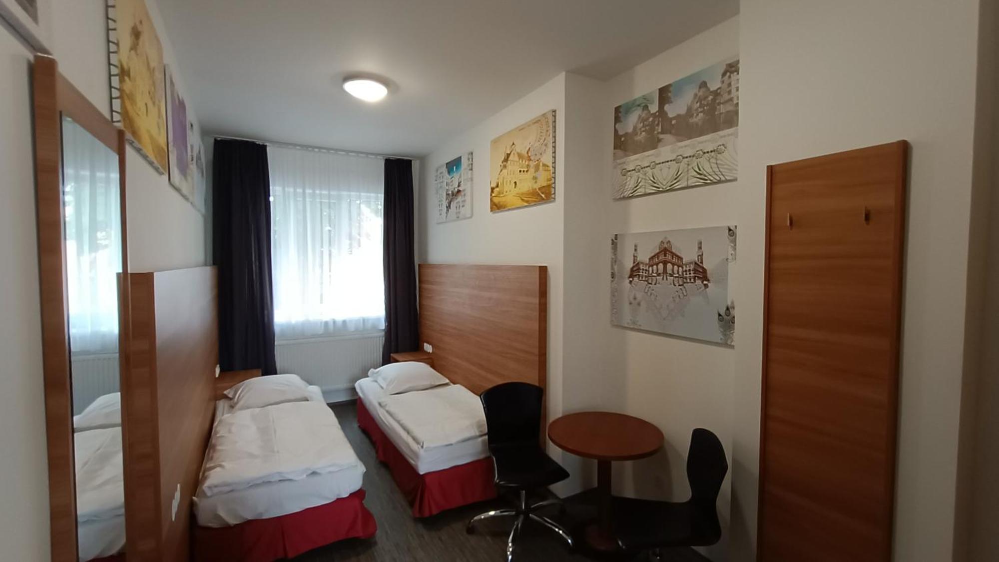 Apartments Gato Karlovy Vary Stara Role Esterno foto